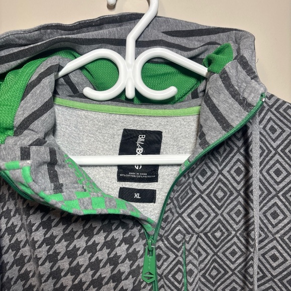 VTG Billabong Gray and Green Geometric Hoodie skater Y2K trippy - Picture 2 of 11